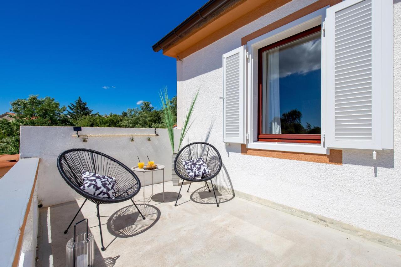 Villa Summer Oasis Dobrinj Εξωτερικό φωτογραφία