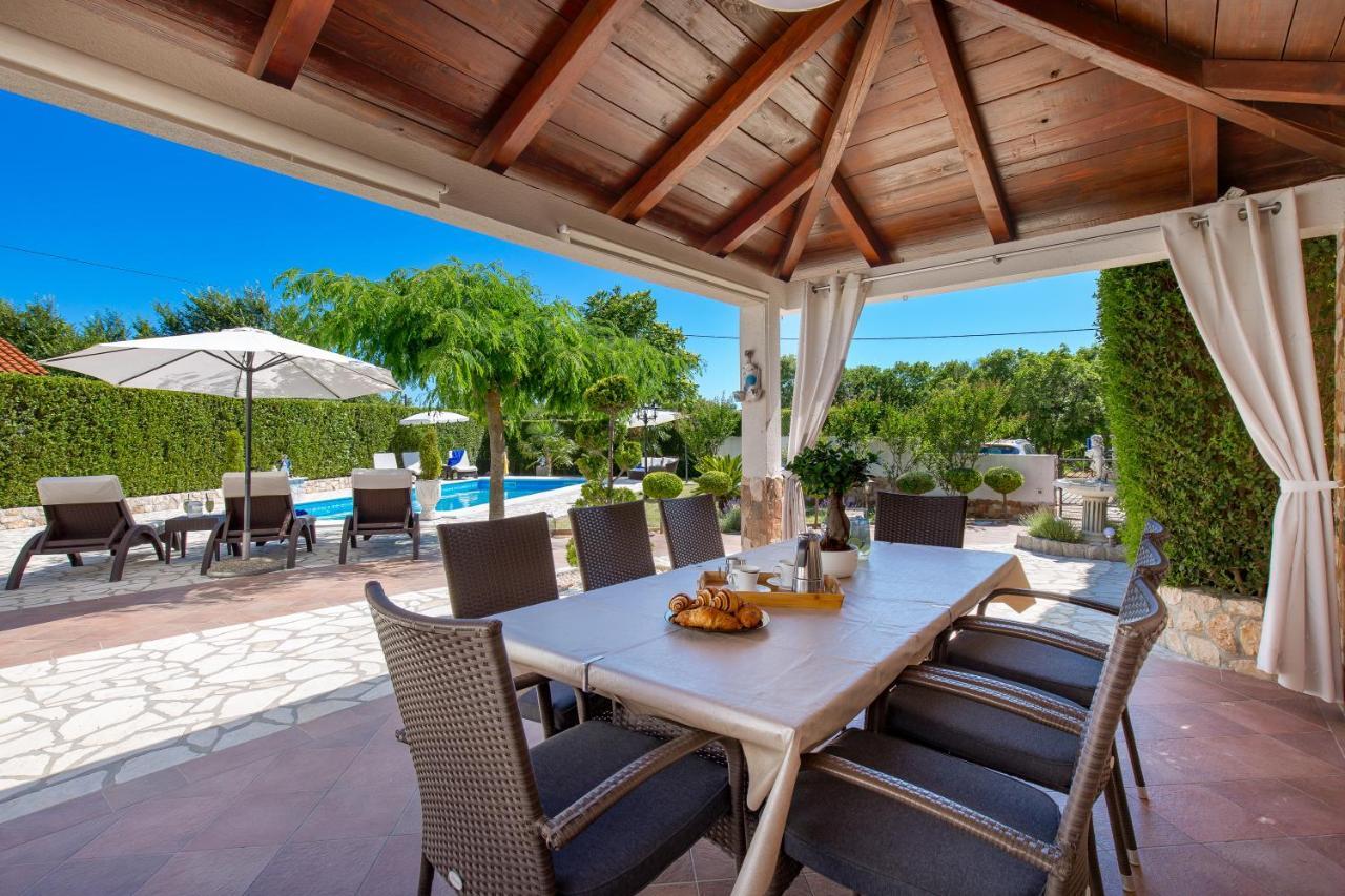 Villa Summer Oasis Dobrinj Εξωτερικό φωτογραφία